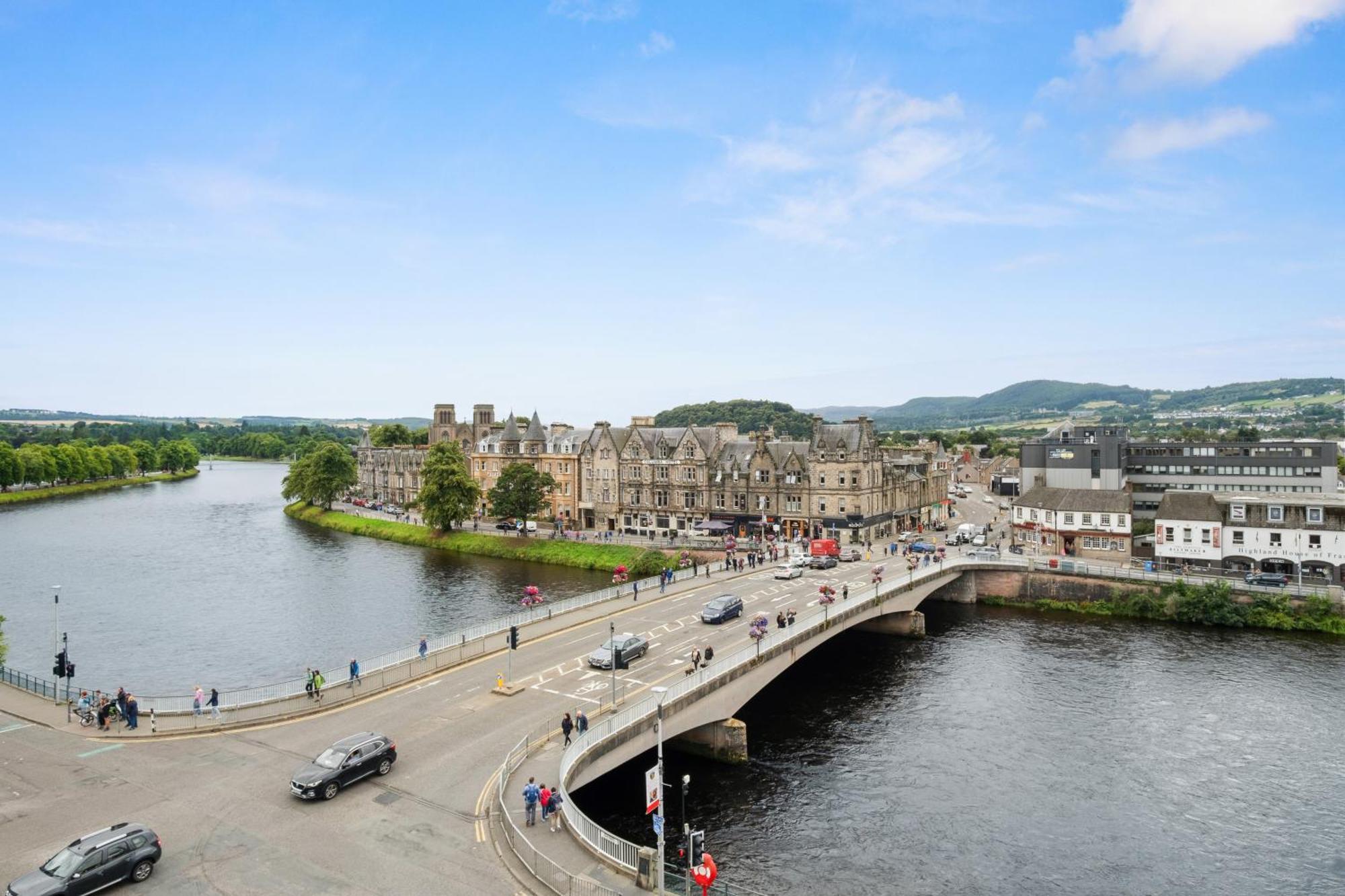 By The Bridge By Toppo Inverness Kültér fotó