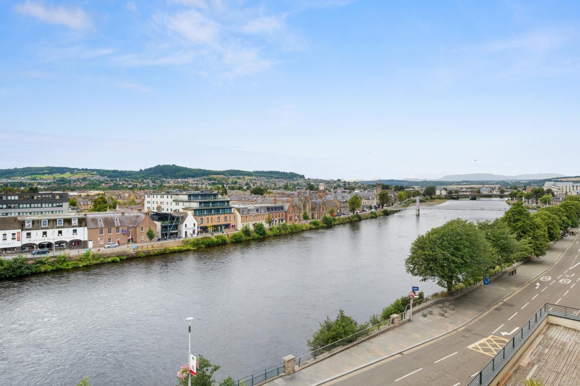 By The Bridge By Toppo Inverness Kültér fotó